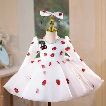 Lovely White Strawberry Birthday Short Flower Girl Dresses 2026 Ball Gown Scoop Neck Long Sleeve Tulle