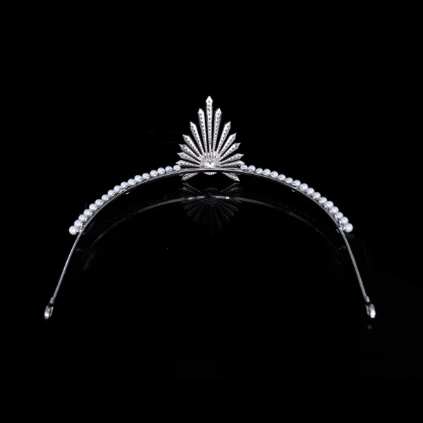 Ovanlig Vita Pärla Rhinestone Brud Huvudbonad Bröllop Tiara 2022