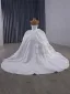 Haut de Gamme Blanche Volants en Cascade Robe De Mariée 2025 Robe Boule Bustier Sans Manches Dos Nu Chapel Train