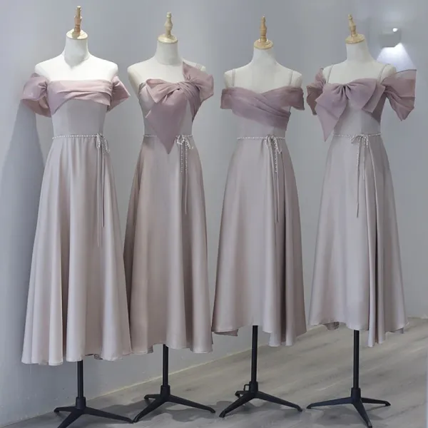 Modest / Simple Blushing Pink Satin Bridesmaid Dresses 2023 A-Line / Princess Off-The-Shoulder Sleeveless Backless Pearl Bow Sash Tea-length Bridesmaid Dresses