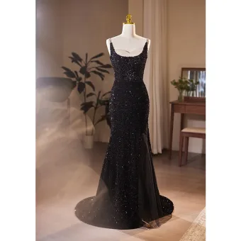 Sexy Noire Paillettes Robe De Soirée 2024 Trompette Sirène Bretelles Spaghetti Sans Manches Dos Nu Train De Balayage Soirée Robe De Ceremonie