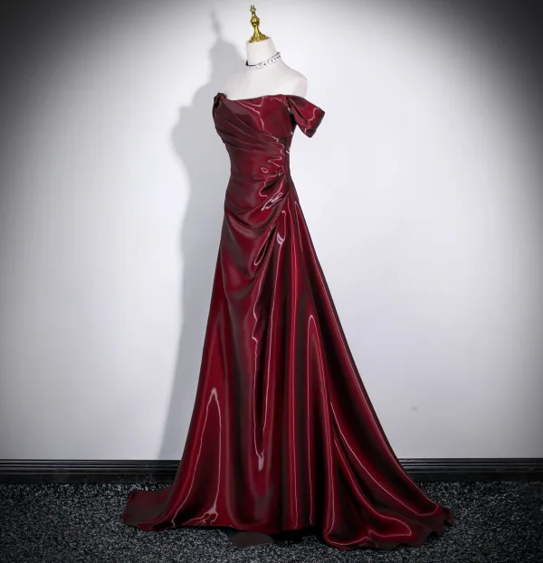 Modest / Simple Burgundy Prom Dresses 2026 A-Line / Princess Off-The-Shoulder Cap Sleeves Backless Floor-Length / Long Formal Dresses