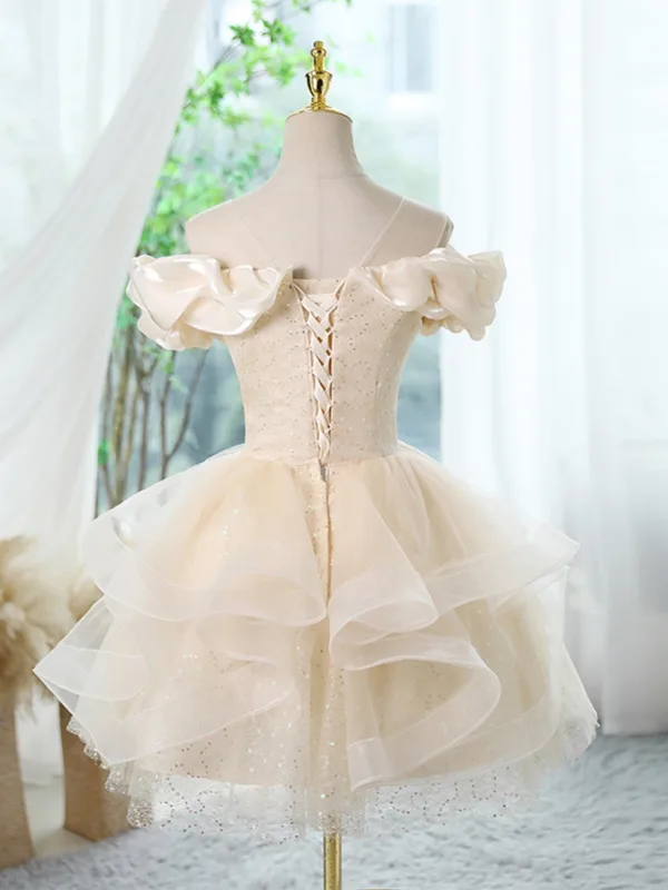 Chic / Beautiful Champagne Beading Sequins Cascading Ruffles Birthday Party Dresses 2024 Ball Gown Off-The-Shoulder Short Sleeve Backless Short Formal Dresses