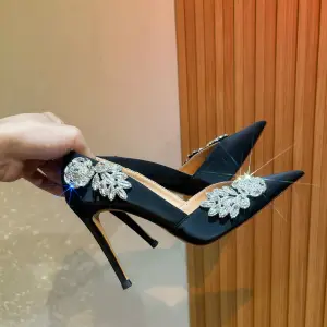 Charmant Noire Satin Faux Diamant Soirée Escarpins 2024 10 Cm Talons Aiguilles À Bout Pointu Escarpins Talons Hauts
