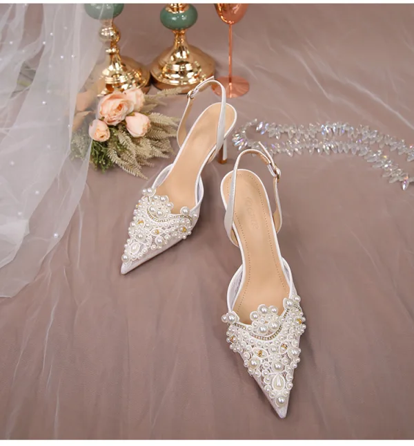 Charming White Lace Flower Rhinestone Pearl Wedding Shoes 2023 8 cm Stiletto Heels Pointed Toe Wedding Sandals High Heels
