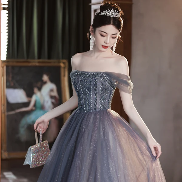 Charming Grey Beading Prom Dresses 2024 A-Line / Princess Off-The-Shoulder Sleeveless Backless Floor-Length / Long Prom Formal Dresses