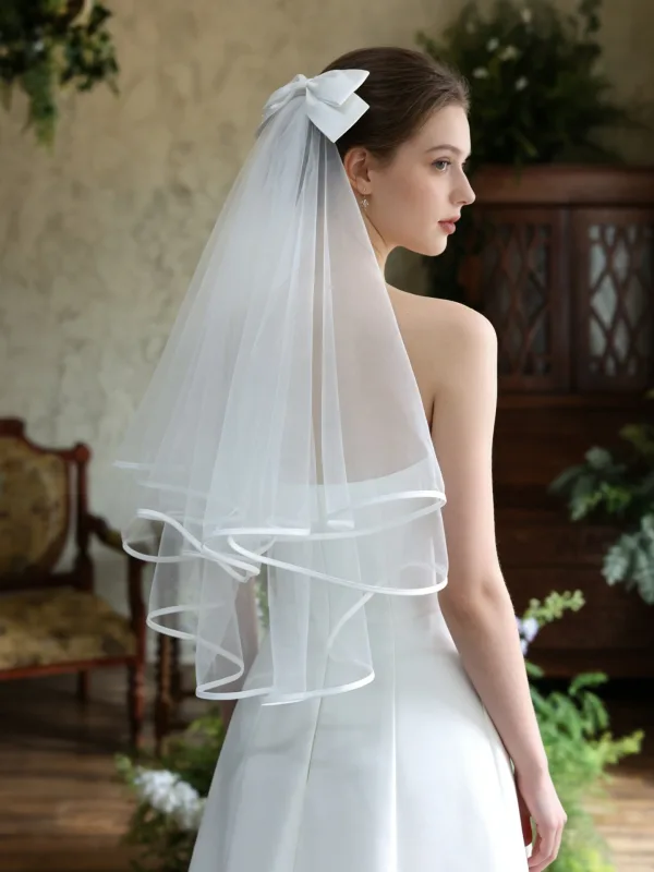 Modest / Simple White Bow Wedding Veils 2026 Tulle