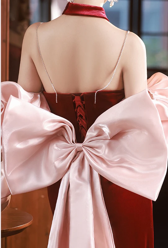 Charming Burgundy Velvet Prom Dresses 2024 Trumpet / Mermaid Spaghetti Straps Short Sleeve Backless Bow Floor-Length / Long Prom Formal Dresses