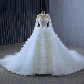 Luxe Blanche Fait Main Perlage Faux Diamant Paillettes Volants En Cascade Robe De Mariée 2024 Robe Boule Col Haut Manches Longues Chapel Train Mariage