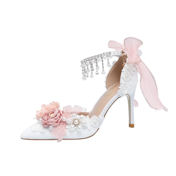 Schön Weiß Applikationen Schleife Brautschuhe 2023 Perle Strass Knöchelriemen 9 cm Stilettos Spitzschuh Hochzeit Sandaletten Hochhackige