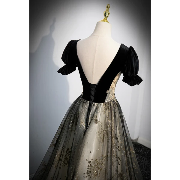 Chic / Belle Noire Perlage Robe De Bal 2022 Princesse Encolure Dégagée Manches Courtes Dos Nu Longue Robe De Ceremonie