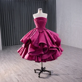 Haut De Gamme Fushia Volants En Cascade Satin Robe De Bal 2024 Robe Boule Bustier Sans Manches Dos Nu Thé Longueur Promo Robe De Ceremonie