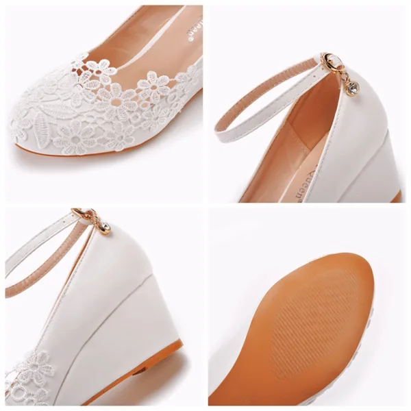 Élégant Blanche En Dentelle Fleur Chaussure De Mariée 2022 5 cm Compensées À Bout Rond Mariage Talons Hauts