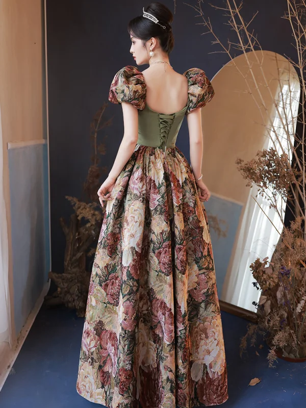 Fantaisie Vert Impression Robe De Bal 2023 Princesse Encolure Carrée Gonflée Manches Courtes Dos Nu Longue Promo Robe De Ceremonie