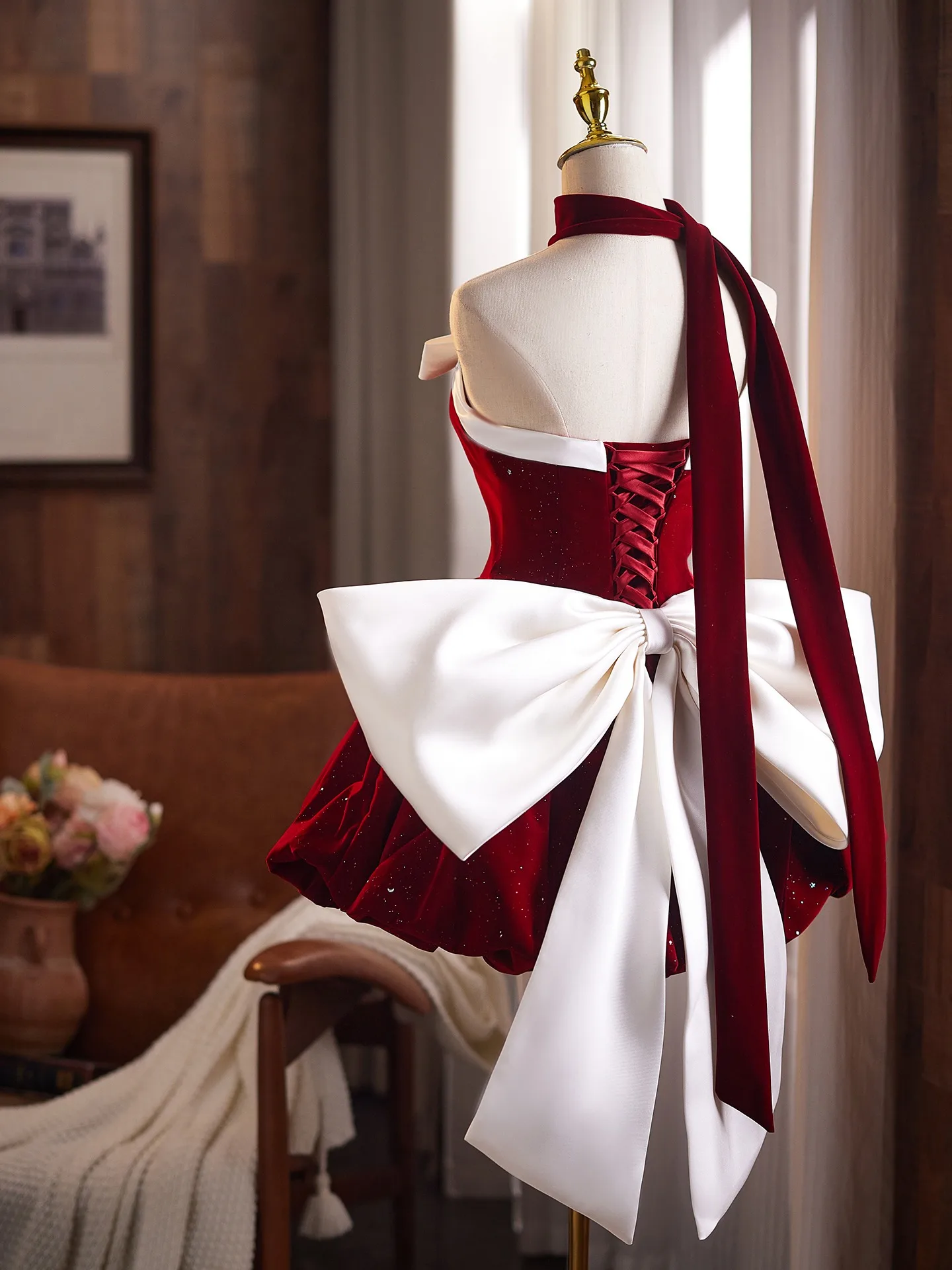 Sexy Burgundy Glitter Short Cocktail Party Party Dresses 2025 Ball Gown Strapless Bow