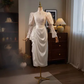 Vintage Ivory Creme Perlenstickerei Perle Spitze Blumen Satin Verlobungs Brautkleider Hochzeitskleider 2025 Meerjungfrau Stehkragen Lange Ärmel Rückenfreies Schleife Wadenlang