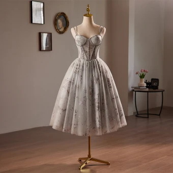 Chic Beautiful Grey Beading Sequins Homecoming Graduation Dresses 2024 A Line Princess Spaghetti Straps Sleeveless Backless Tea Length Formal Dresses