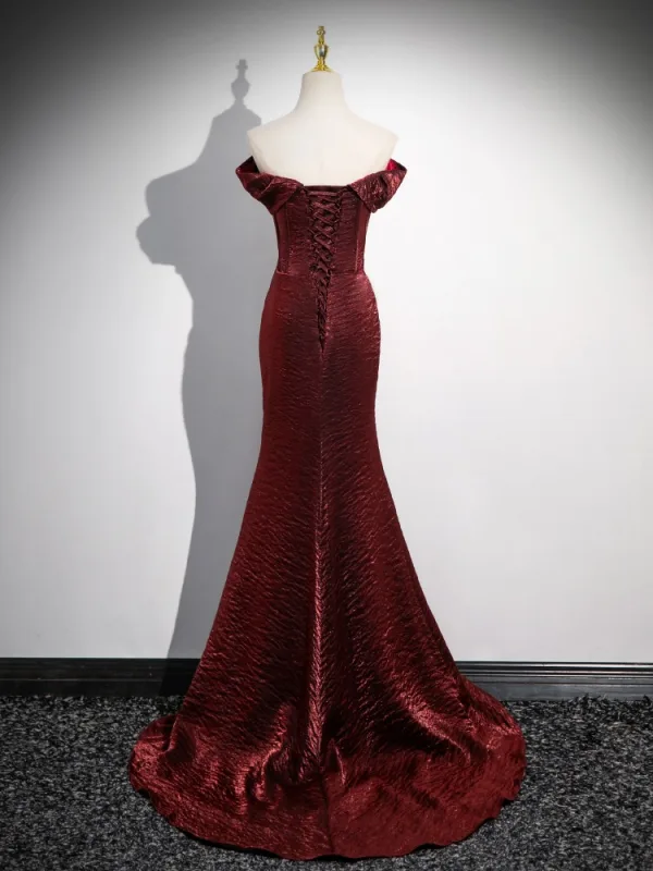 Charmant Bordeaux Fendue devant Volants Robe De Soirée 2024 Trompette / Sirène Bustier Sans Manches Dos Nu Train De Balayage Soirée Robe De Ceremonie