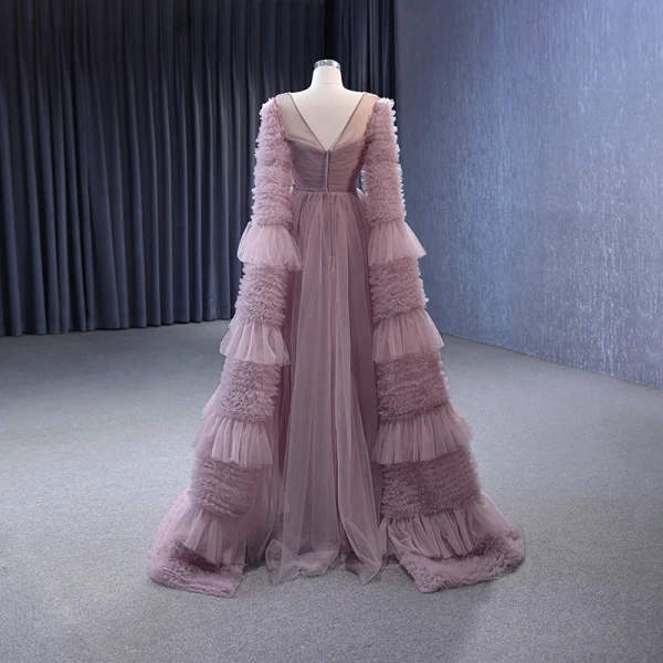 Haut de Gamme Rose Sombre Volants en Cascade Perlage Perle Faux Diamant Robe De Bal 2023 Princesse Encolure Carrée Manches Longues Dos Nu Train De Balayage Promo Robe De Ceremonie