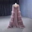 Haut de Gamme Rose Sombre Volants en Cascade Perlage Perle Faux Diamant Robe De Bal 2023 Princesse Encolure Carrée Manches Longues Dos Nu Train De Balayage Promo Robe De Ceremonie