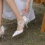 Elegant White Satin Pearl Appliques Wedding Shoes 2024 X-Strap 8 cm Stiletto Heels Pointed Toe Wedding Sandals High Heels