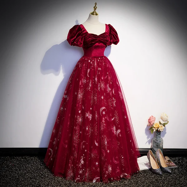 Chic / Beautiful Burgundy Sequins Prom Dresses 2023 A-Line / Princess Square Neckline Puffy Short Sleeve Backless Floor-Length / Long Prom Formal Dresses