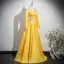 Vintage / Retro Yellow Rhinestone Lace Flower Prom Dresses 2025 A-Line / Princess V-Neck Long Sleeve Backless Floor-Length / Long Prom Formal Dresses
