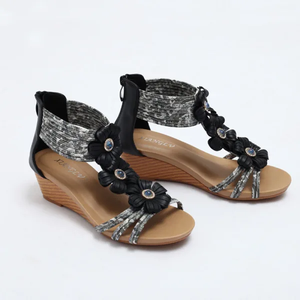 Fashion Summer Beige Street Wear Womens Sandals 2022 Flower Rhinestone T-Strap 5 cm Wedges Open / Peep Toe Sandals