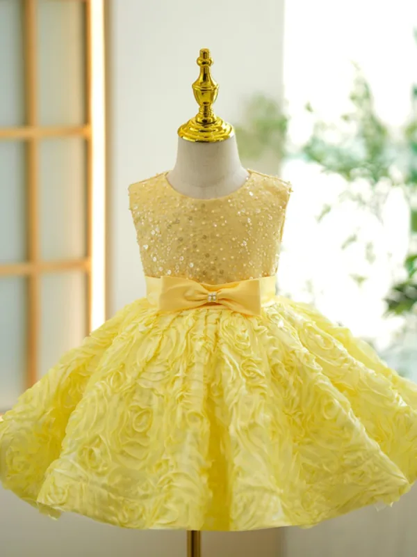 Lovely Yellow Beading Pearl Sequins Short Birthday Flower Girl Dresses 2023 Scoop Neck Ball Gown Sleeveless Backless Bow
