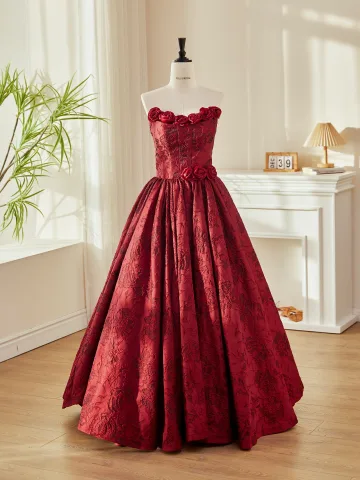 Vintage Burgundy Appliqués Balklänningar 2026 Balklänning Axelbandslös Ärmlös Halterneck