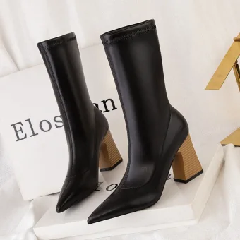 Fashion Black Street Wear Womens Boots 2022 8 Cm Thick Heels Pointed Toe Womens Boots