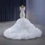 Luxe Blanche Perlage Gland Faux Diamant Paillettes Volants en Cascade Robe De Mariée 2023 Trompette / Sirène Encolure Carrée Sans Manches Dos Nu Chapel Train Mariage