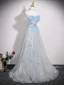 Charmant Silber Schmetterling Strass Pailletten Ballkleider 2025 A Linie Off Shoulder Ärmellos Rückenfreies Sweep / Pinsel Zug Festliche Kleider