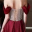 Charmant Burgunderrot Strass Gespaltete Front Abendkleider 2026 Meerjungfrau Off Shoulder Ärmellos Rückenfreies Sweep / Pinsel Zug Festliche Kleider