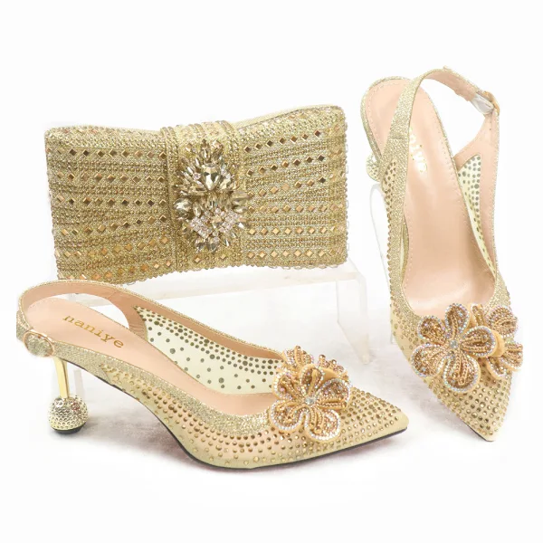 Charming Silver Rhinestone Flower Evening Party Womens Sandals Clutch Bags 2023 7 cm Stiletto Heels Pointed Toe Womens Sandals High Heels Clutch Bags