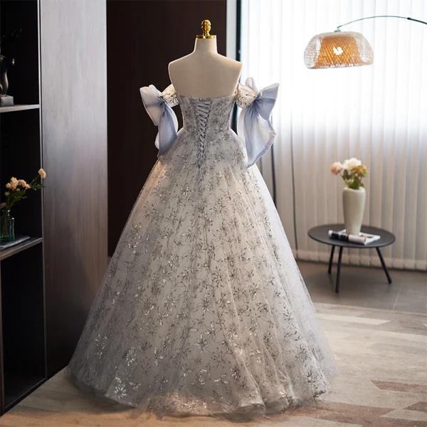 Schöne Himmelblau Pailletten Ballkleider 2023 A Linie Ärmellos Off Shoulder Schleife Rückenfreies Lange Ball Festliche Kleider