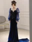 Mode Bleu Marine Paillettes Velours Robe De Soirée 2023 Trompette / Sirène Encolure Carrée Noeud Manches Longues Dos Nu Train De Balayage Soirée Robe De Ceremonie