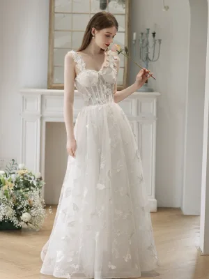 Elegant White Pearl Lace Butterfly Prom Dresses 2023 A Line Princess Spaghetti Straps Sleeveless Backless Floor Length Long Formal Dresses