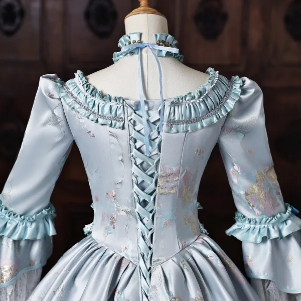 Vintage / Originale Médiévale Bleu Ciel Perle Noeud Faux Diamant Robe De Bal 2026 Robe Boule Encolure Dégagée Manches de cloche Longue Robe De Ceremonie