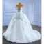 Luxe Blanche Fait main Perlage Faux Diamant Perle Paillettes Robe De Mariée 2022 Trompette / Sirène De l'épaule Manches Courtes Dos Nu Cathedral Train Mariage