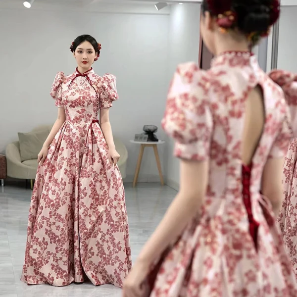 Chic / Beautiful Burgundy Floral Pearl Evening Dresses 2022 A-Line / Princess High Neck Backless Short Sleeve Floor-Length / Long Evening Party Formal Dresses