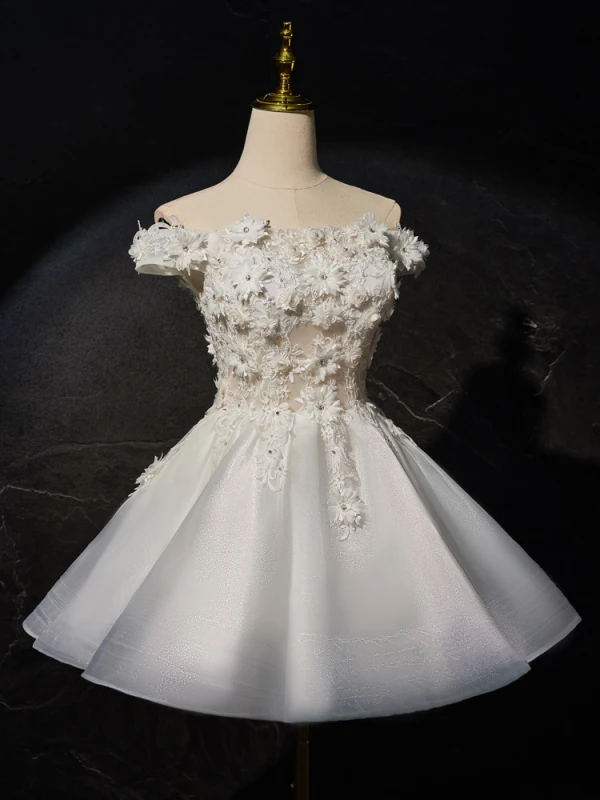 Charmant Blanche Perle Faux Diamant En Dentelle Fleur Appliques Robe De Mariée Courte 2024 De l'épaule Sans Manches Dos Nu Courte Robe De Mariée