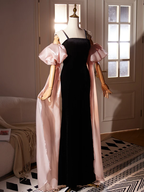 Chic / Beautiful Black Velvet Prom Dresses 2024 Trumpet / Mermaid Spaghetti Straps Puffy Short Sleeve Backless Floor-Length / Long Prom Formal Dresses