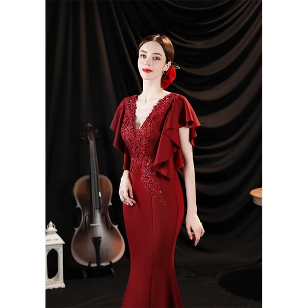 Charming Burgundy Beading Lace Flower Satin Evening Dresses 2022 Trumpet / Mermaid V-Neck Short Sleeve Backless Floor-Length / Long Prom Formal Dresses