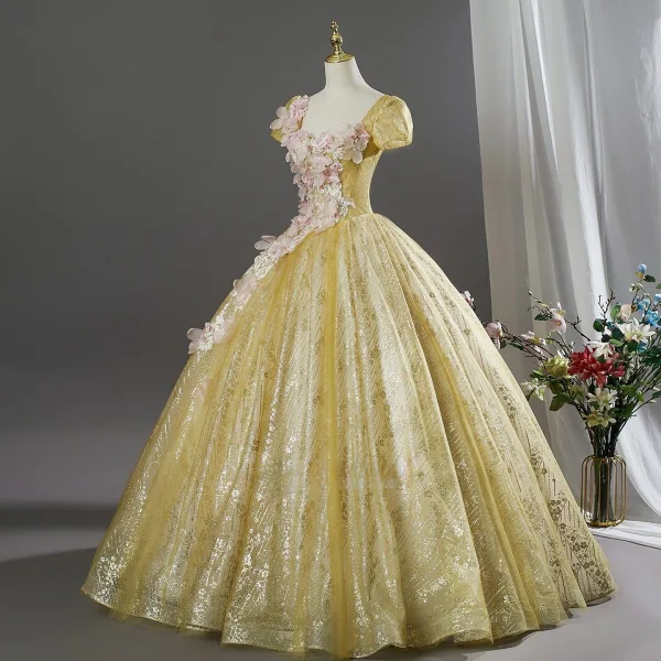 Bling Bling Doré En Dentelle Fleur Appliques Paillettes Robe De Bal 2026 Robe Boule Encolure Carrée Manches Courtes Dos Nu