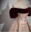Elegante Burgunderrot Drucken Ballkleider 2023 Ballkleid Off Shoulder Kurze Ärmel Rückenfreies Lange Ball Festliche Kleider