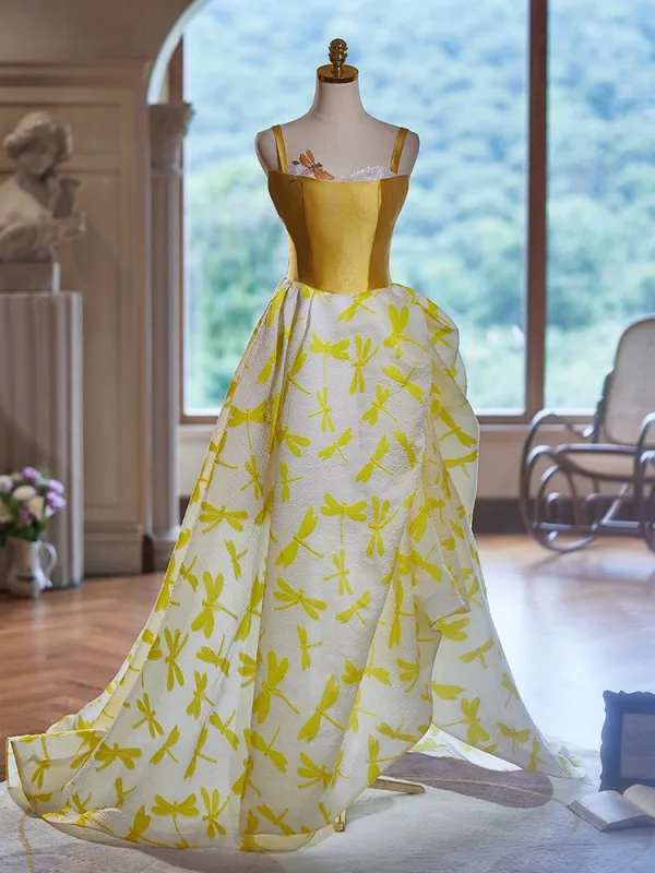 Fashion Yellow A-Line / Princess Prom Dresses 2024 Spaghetti Straps Sleeveless Backless Sweep Train Prom Formal Dresses
