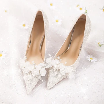 Charmant Witte Parel Appliques Bruidsschoenen 2024 Leer 10 Cm Naaldhakken Stiletto Spitse Neus Huwelijk Pumps Hoge Hakken