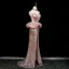 Sexy Rødmende Rosa Rhinestone Paljetter Asymmetrisk Selskapskjoler 2025 Trompet / Havfrue Kjæreste Uten Ermer Ryggløse Feie Tog Formelle Kjoler