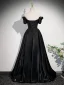 Chic / Belle Noire Satin Robe De Bal 2023 Princesse De l'épaule Manches Courtes Dos Nu Longue Promo Robe De Ceremonie